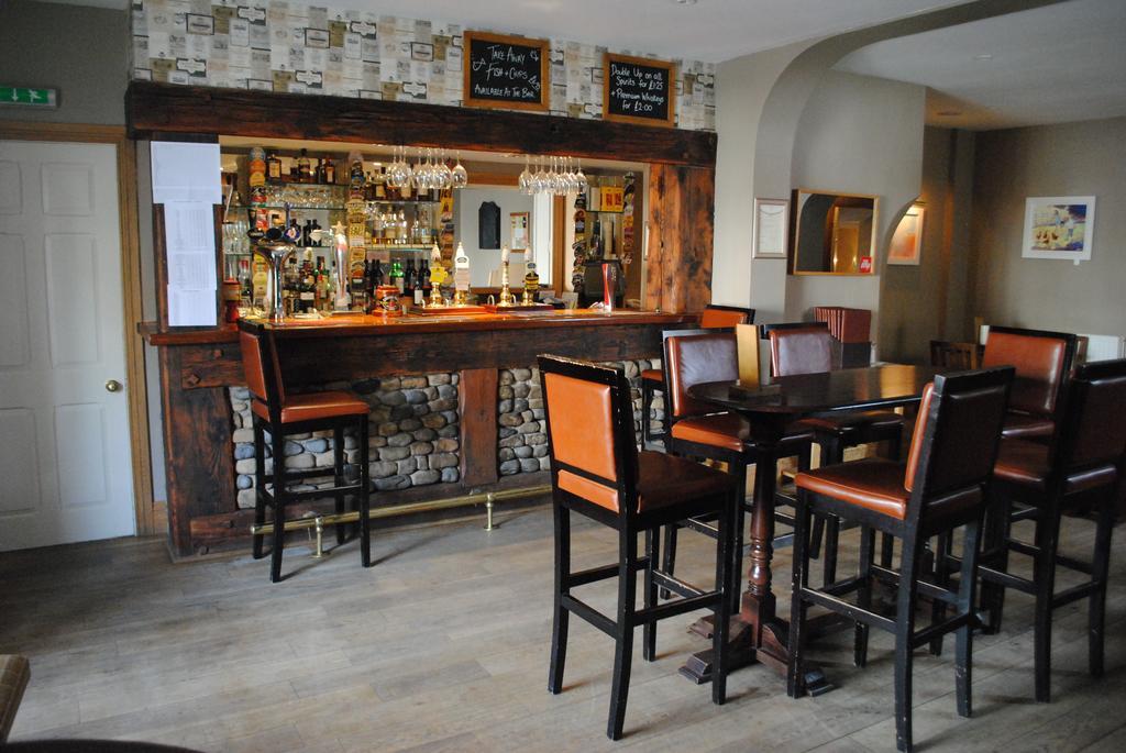 The George Country Inn, Wath 4*